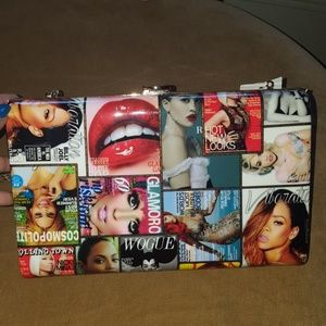Magazine Picture Clutch